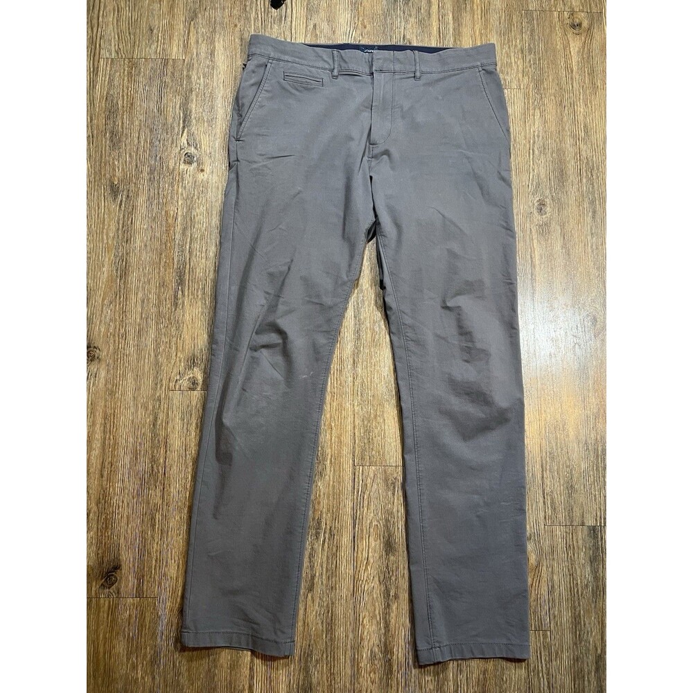 J Crew 484 Slim Athletic tapered-fit tech pant Size 33 x 32 Stretch
